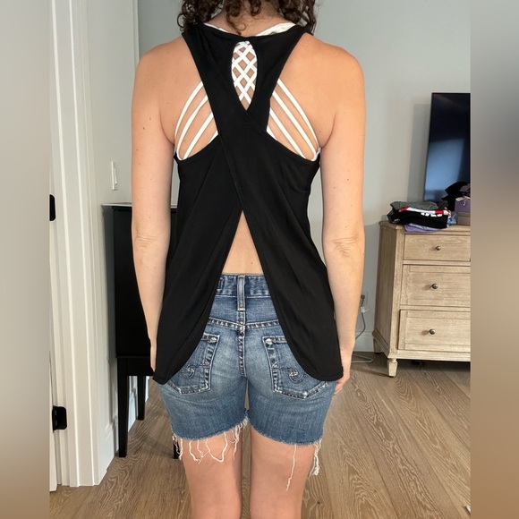 Lot of 3 Mossimo Open Back Tanks - Picture 9 of 10